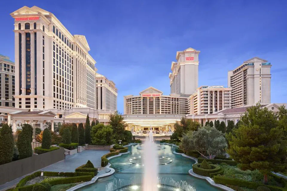 Hotels In Vegas