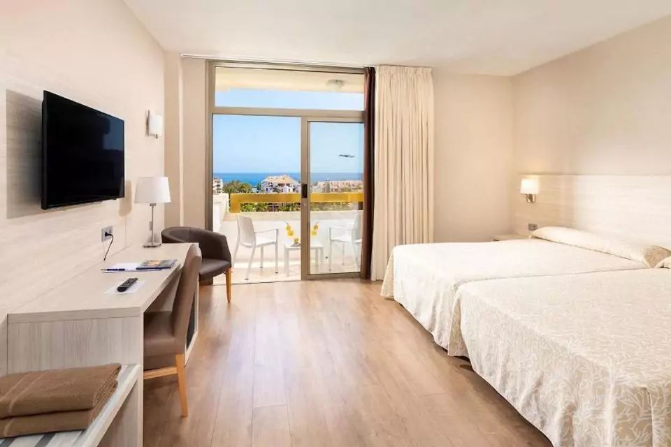 hotels in south tenerife