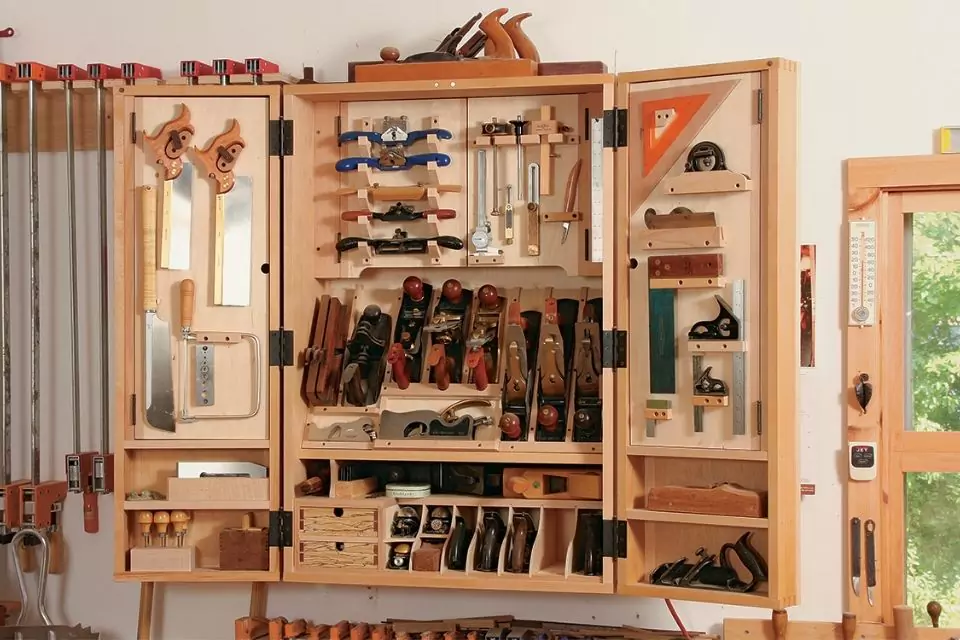 Tool Cabinets