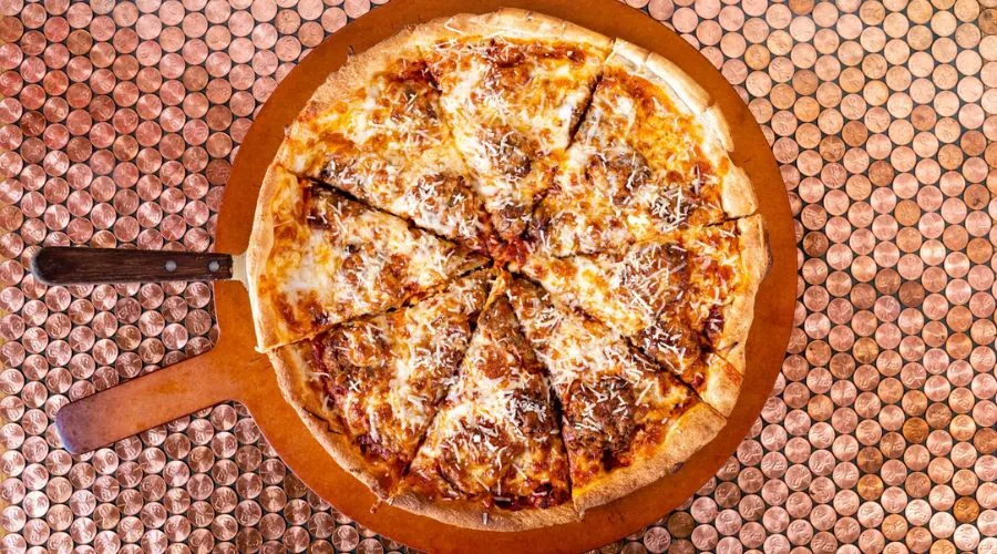 Meatball Marinara pizza