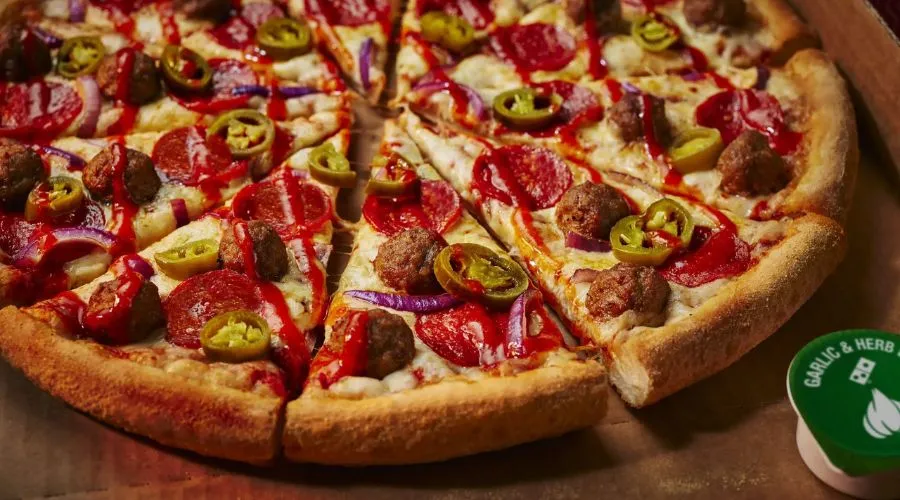 The Ultimate Spicy Meatball Pizza 