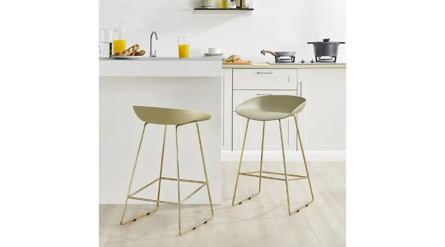 Kitchеn Bar Stools Plastic Sеats with Gold Lеgs
