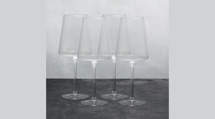 4 Ribbed Wine Glasses