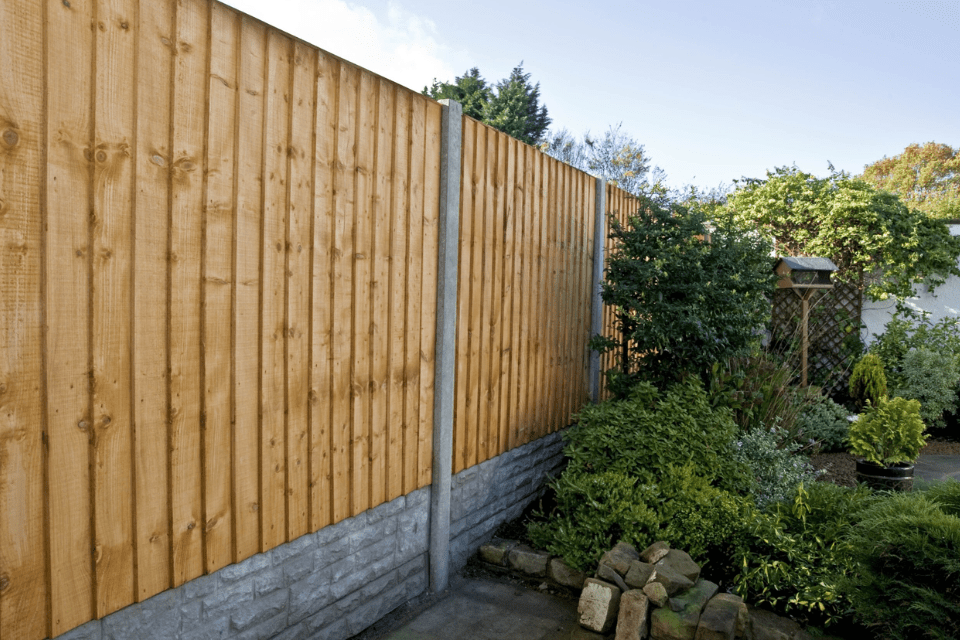 Garden fencing panels