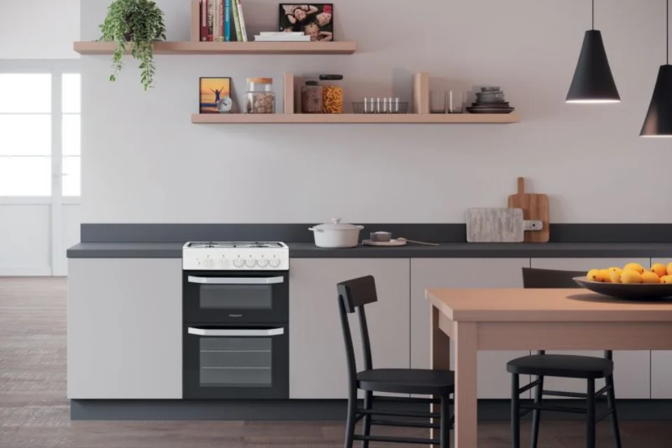 Dual Fuel Cookers With Self-Cleaning Ovens