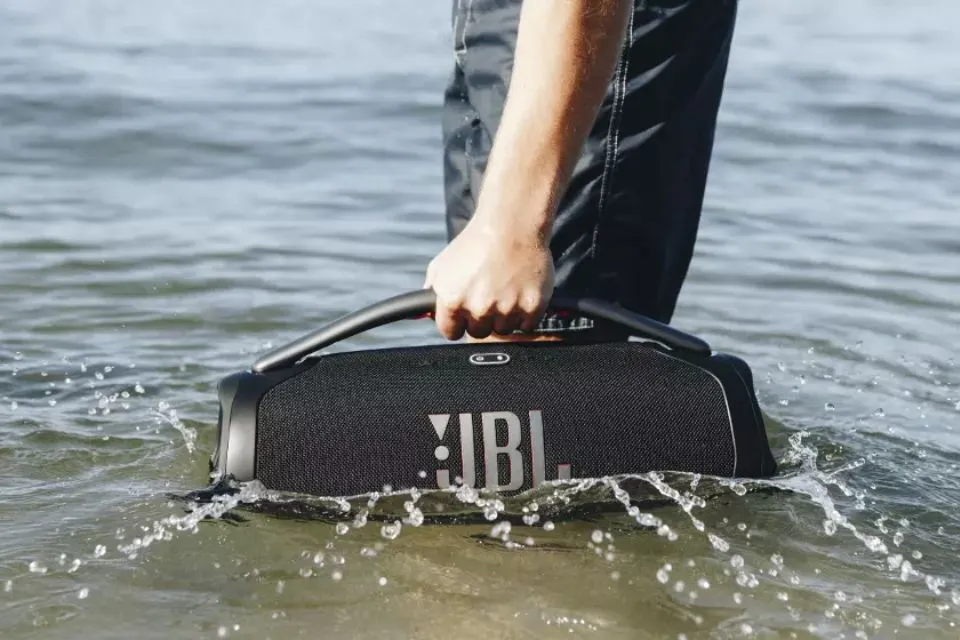 JBL Boombox 3 Battery Life And Durability