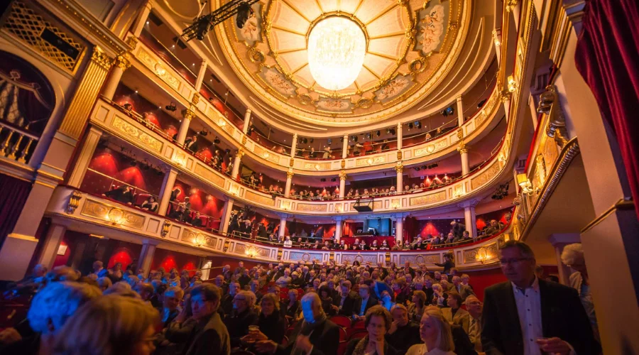 Experience the Drammen Theatre 