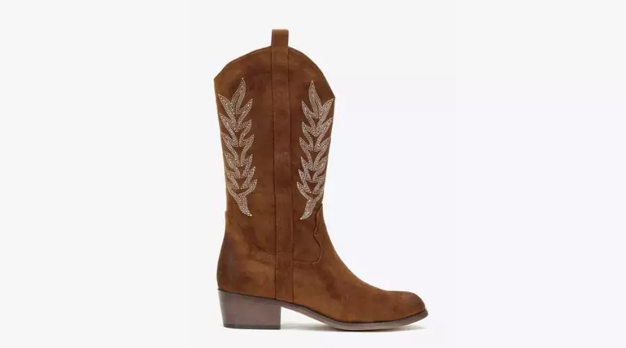 Brown coloured Women's cowboy boots 