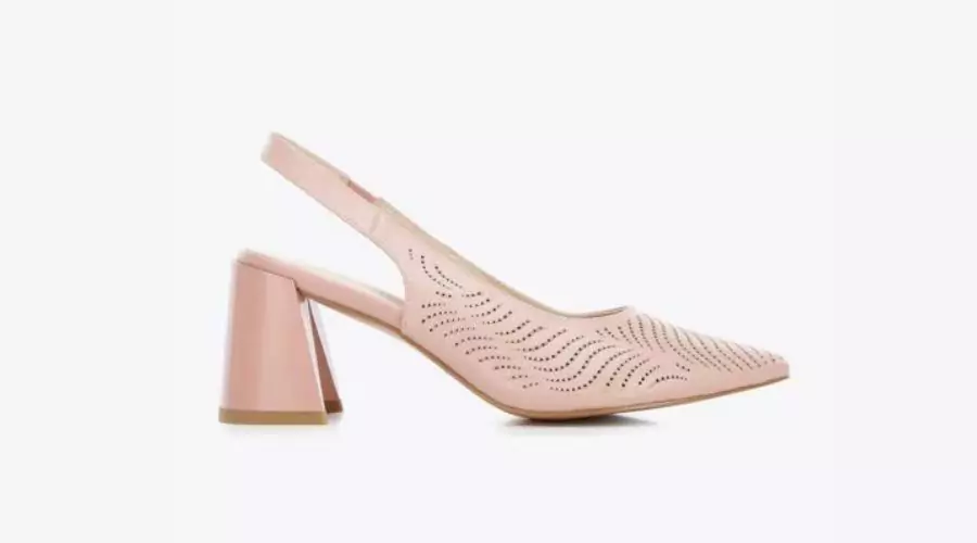 Openwork leather pumps in dusty pink colour