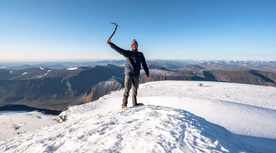Hike Kebnekaise and Luossavaara