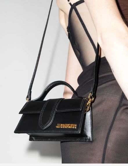 2025 Bag Trends: The Luxury Handbags Defining the Year