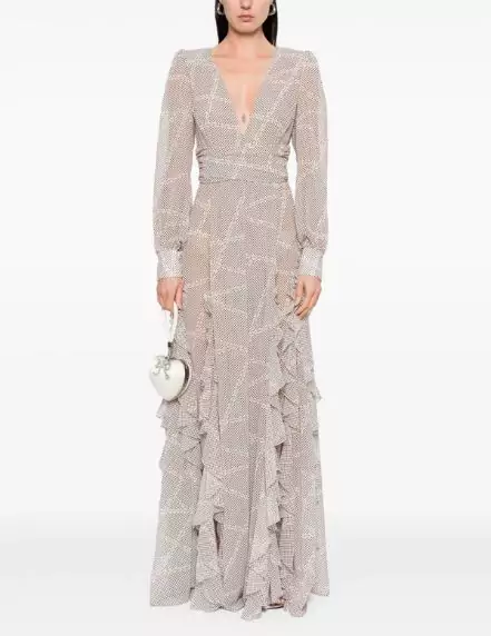 Quiet Luxury Fashion Pieces in 2025: Understated Elegance Defined