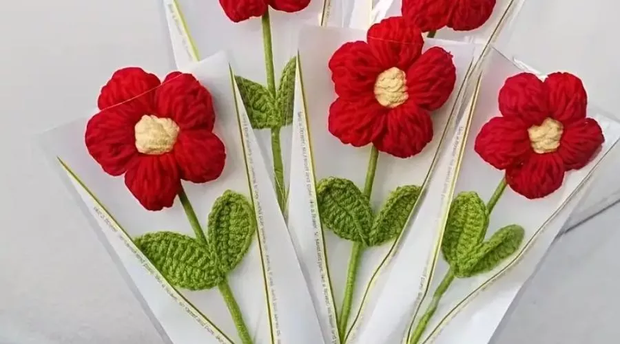 Hand Poppies Bouquet – Polyester Floral Arrangement