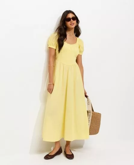 Summer holiday capsule wardrobe | Frontceleb