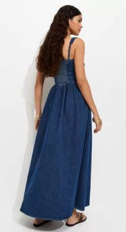 Milkmaid dress trend | Frontceleb