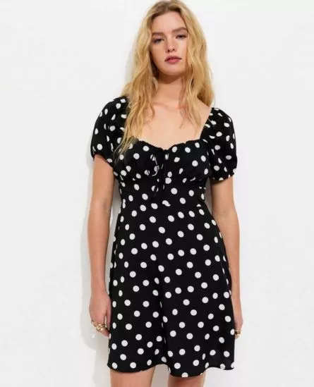 Milkmaid dress trend | Frontceleb
