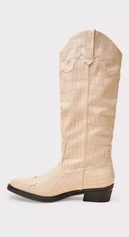How to style cowboy boots | Frontceleb