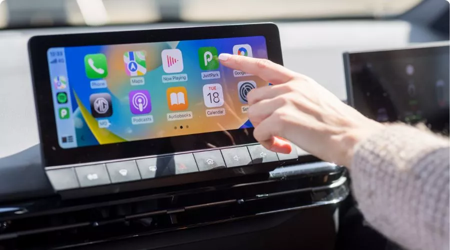 best secure overnight parking apps UK | Frontceleb