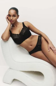 Amelia-Lace-Non-Wired-Total-Supp