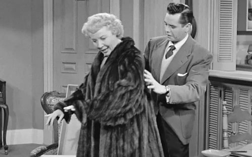 CBS_LUCY_010_CONTENT_CIAN_1280x7