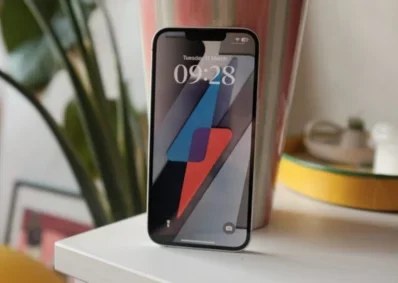 _Mid-Range Phone