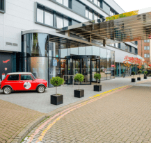 Radisson RED London Heathrow (3)