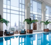 The-Peninsula-Chicago-Spa-Pool
