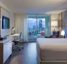 Luxury hotels in Miami | Frontceleb