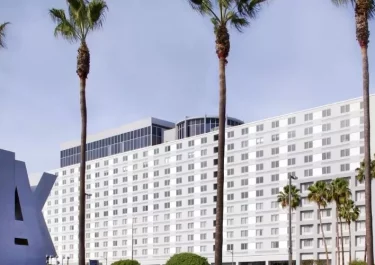 Hotels near Universal Studios Hollywood | Frontceleb