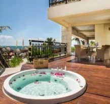Adults-only resorts Mexico | Frontceleb