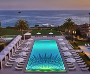 Luxury staycations US | Frontceleb