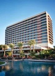 Luxury staycations US | Frontceleb
